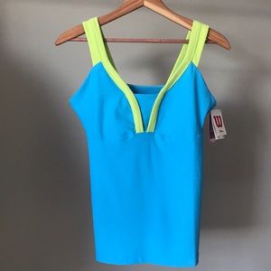 Wilson | Tennis V-Neck Tank